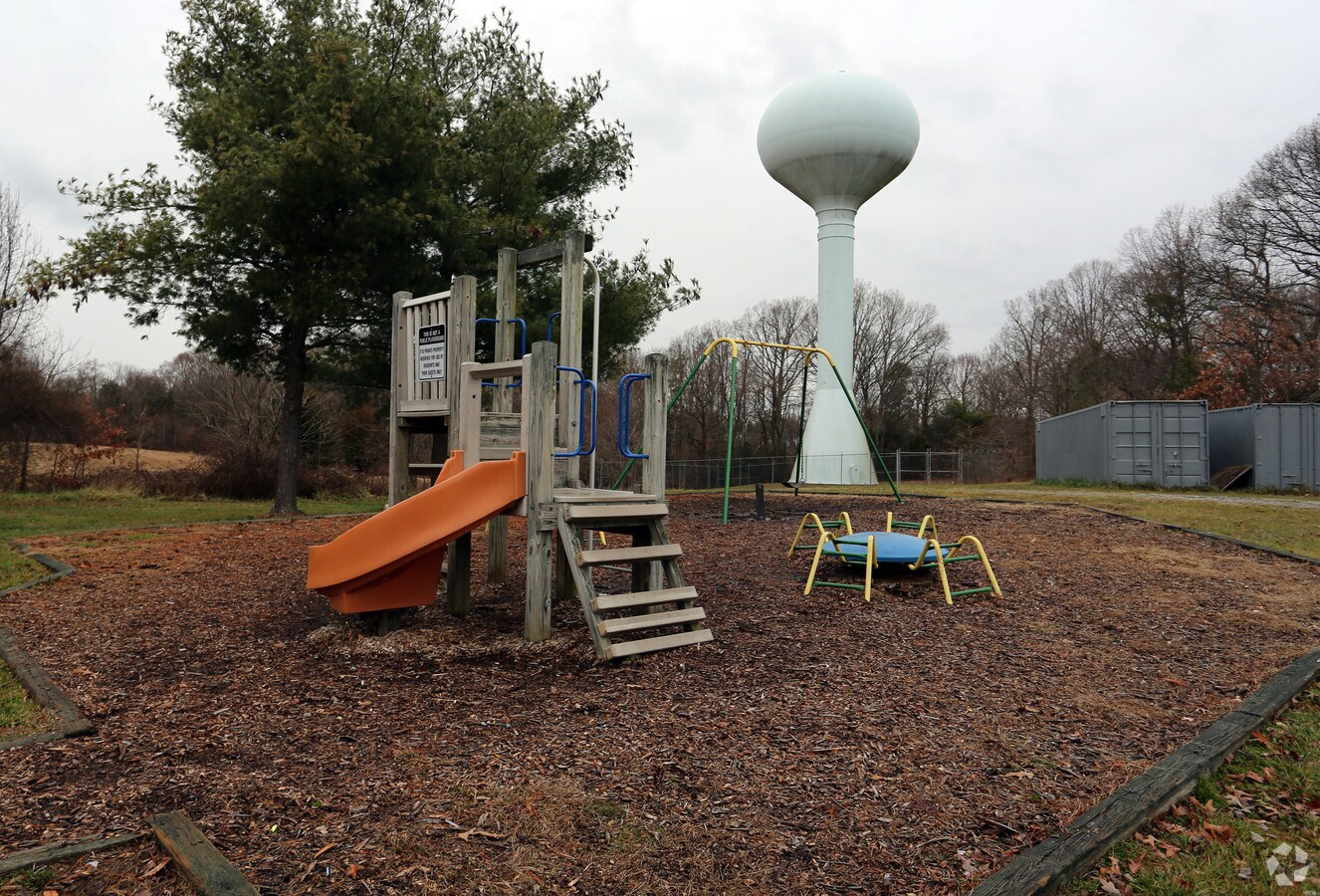 Photo - Leonardtown Village