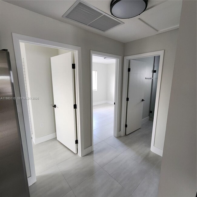 Photo - 1171 NW 66th St Unit 1173