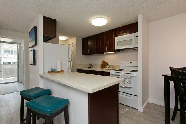 Photo - Move-in ready fully furnished beautiful 1 bedroom in Waikiki!