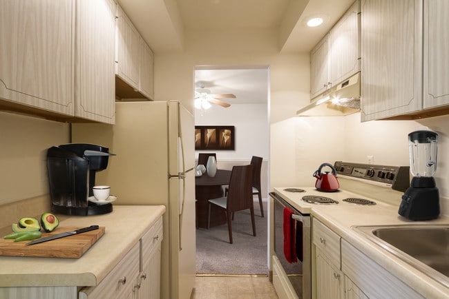 Imperial North Apartment Homes