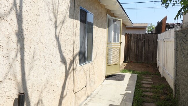 Photo - Single level duplex 2 br 1 ba in Chula Vista CA Unidad A