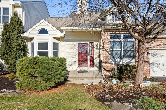 Photo - Beautifully Renovated Townhome in The Ridings at Brookside – Macungie
