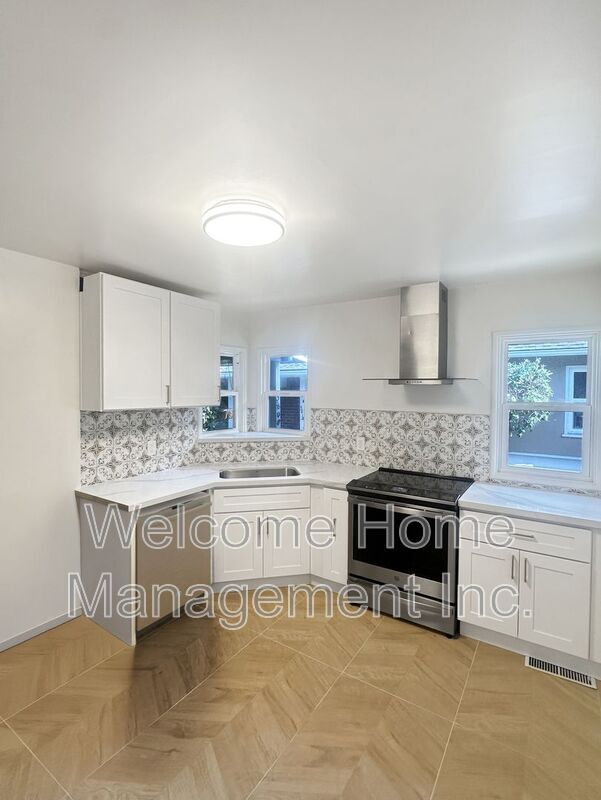 Photo - 5808 Estates Dr