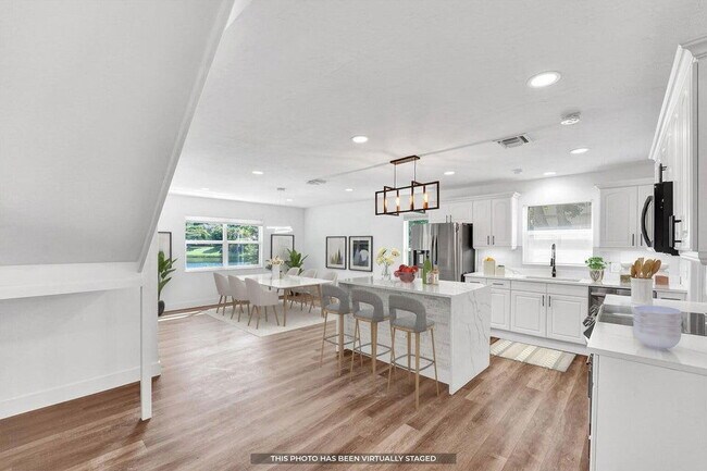 Photo - 4110 NW 10th St