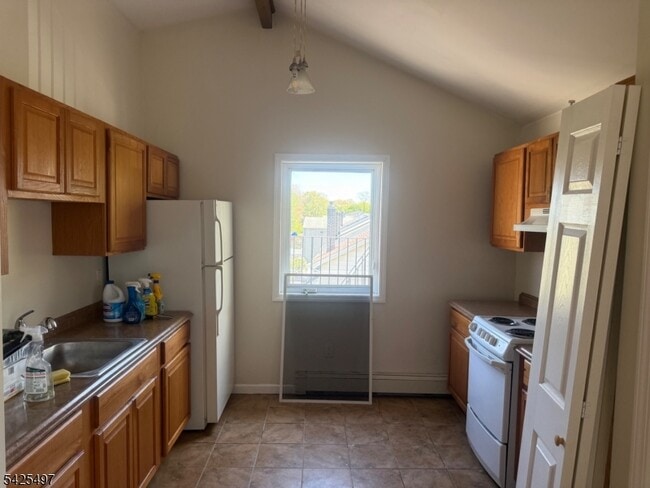 Photo - 74 Spring St