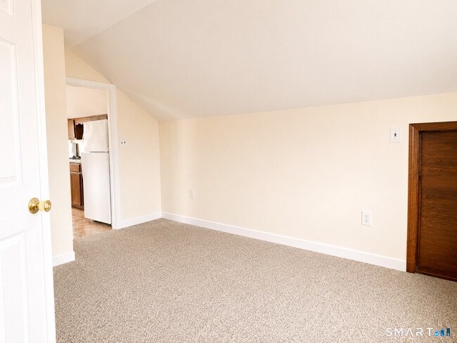 Photo - 266 East Ave Unit 3