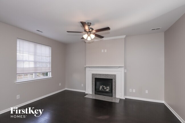 Photo - 9326 Longstone Ln