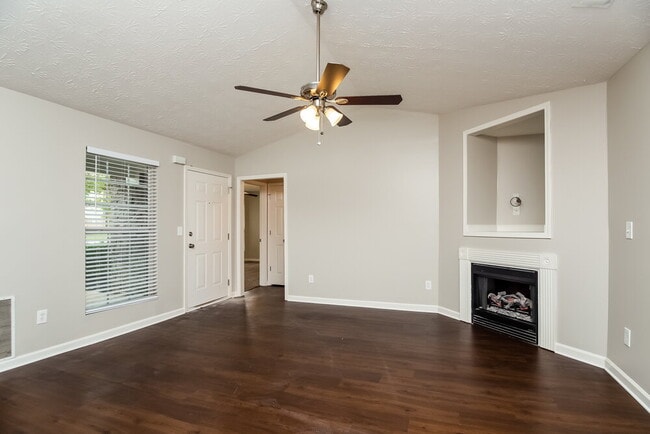 Photo - 420 Cathedral Dr