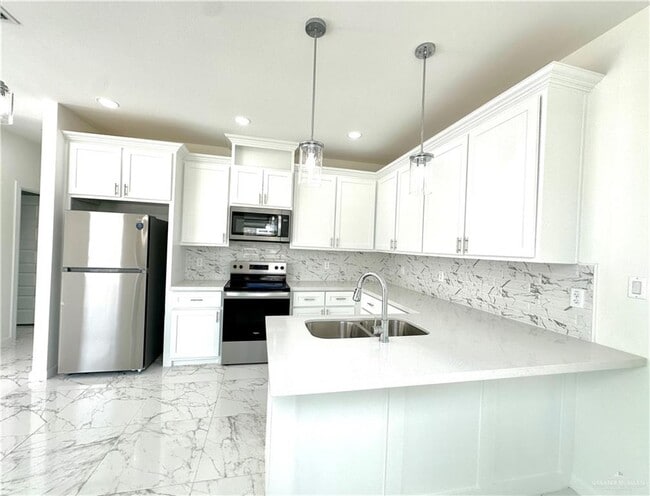 Photo - 11 Selena St Unit 1