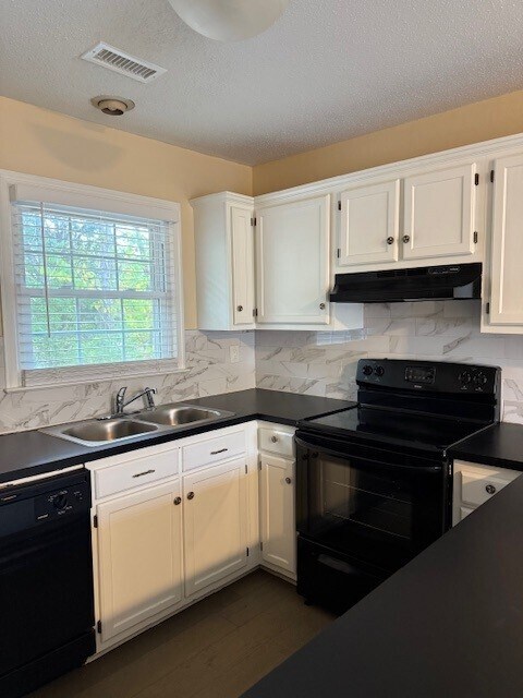 Photo - 4003 Whitetail Ct