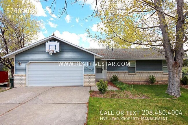 Building Photo - 5760 Hilo Dr