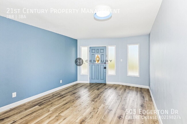 Photo - 505 Edgerton Dr