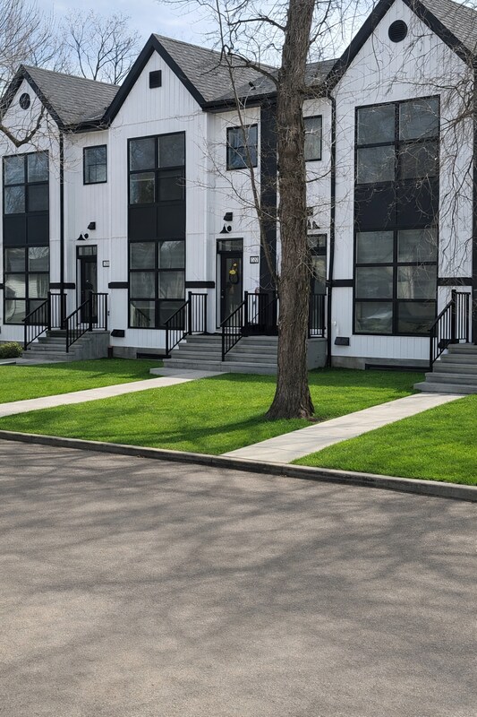 Photo - 12307-12119 119 Ave NW