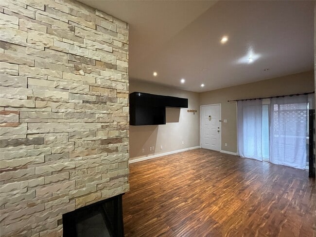 Photo - 8055 Cambridge St Unit 79