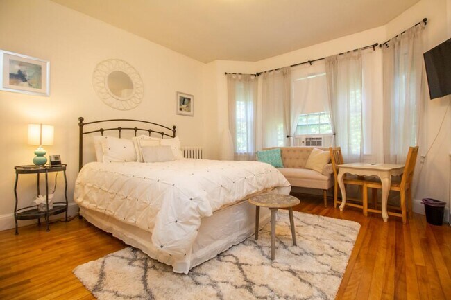 Photo - 0 bedroom in Brookline MA 02446 Unit C4
