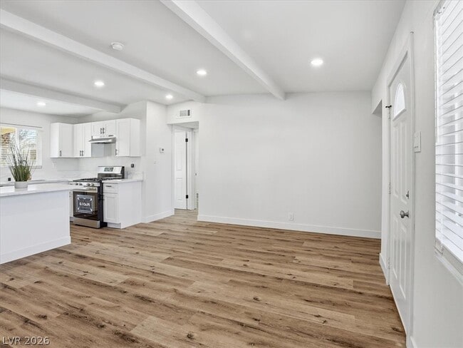 Photo - 608 Stanford St