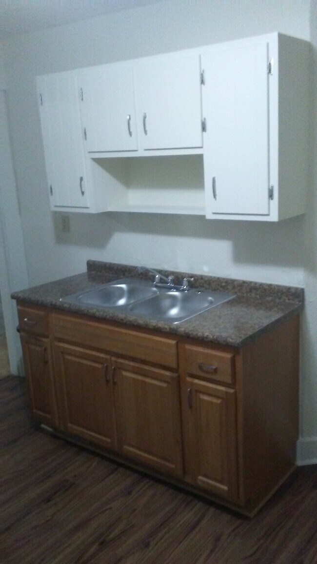 Photo - 11 Gilbert Ave Unit 11B