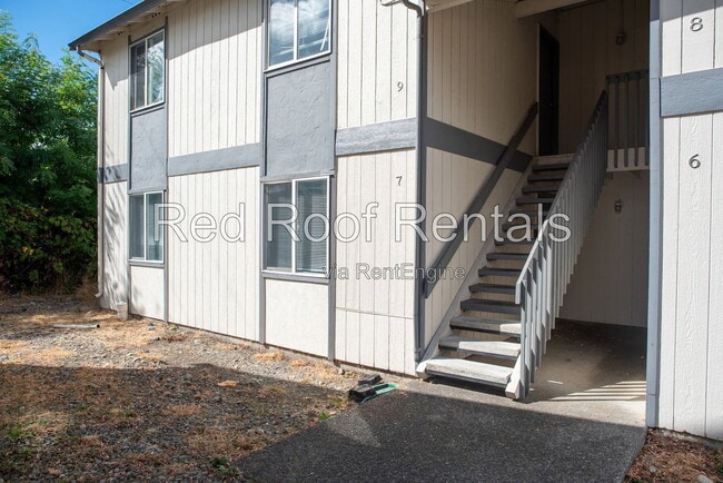 Building Photo - 3411 92nd St S Unit 7