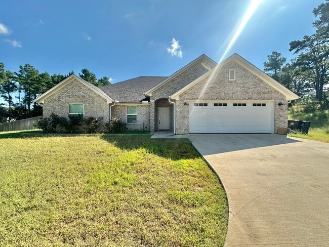 Coming Soon: Charming 1-Story 4 Bedroom Ho... - Coming Soon: Charming 1-Story 4 Bedroom Ho...