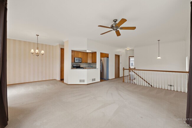 Photo - 1100 Ellsworth Dr