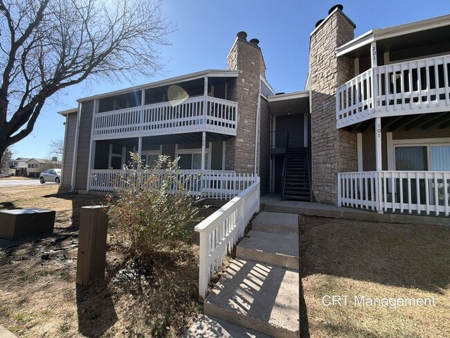 Building Photo - Spacious 3-Bedroom Condo with In-Unit Laundry – Convenient Aurora Location Unit 102