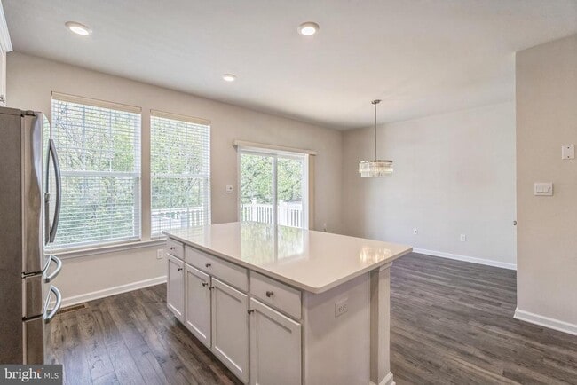Photo - 10 Lilac Cir