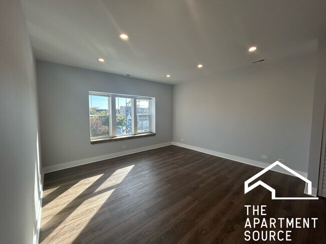 Photo - 4411 N Kimball Ave Unit 3FL