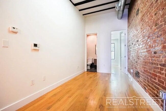 Photo - Greene Avenue Unit 3R