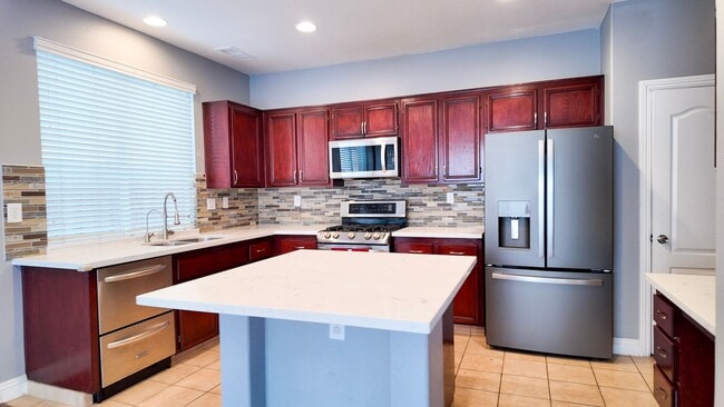 Photo - Save on Rent - Half Off Rent if move By No...