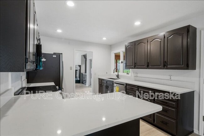 Photo - 15527 Mason Cir