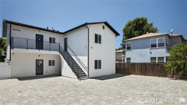 Photo - 14734 Gilmore St Unidad D