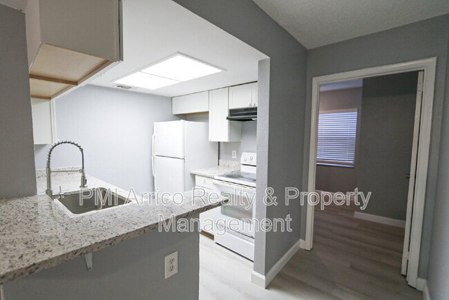 Photo - 1810 E 143rd Ave Unit Apt 2