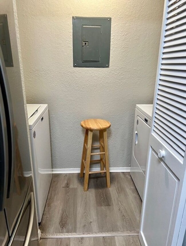 Photo - Available now! Newly updated 1/1 in Waterf...