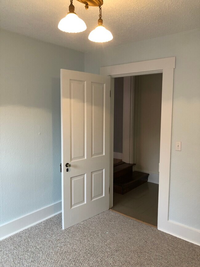 Photo - 421 Summit St