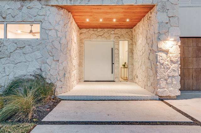 Photo - 3821 Beechwood Ln