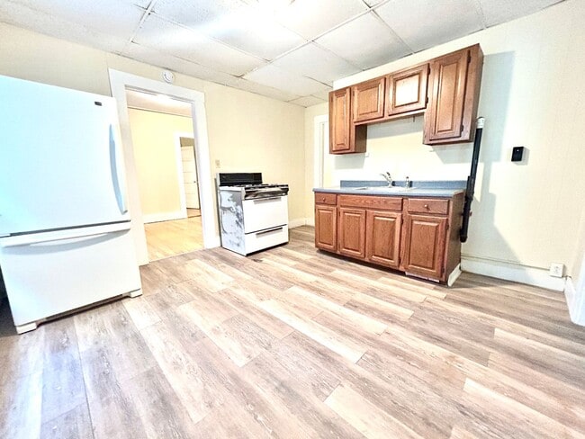 Photo - 1017-1023 West Main St Unit 2R