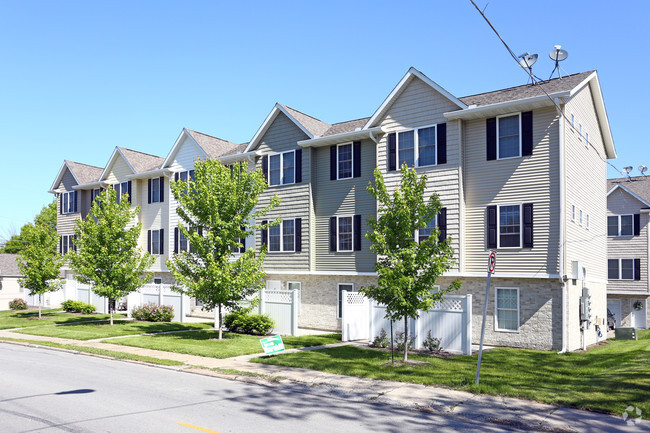 29th Street Townhomes - 29th Street Townhomes