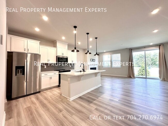 Photo - 4408 Iron Oak Ln