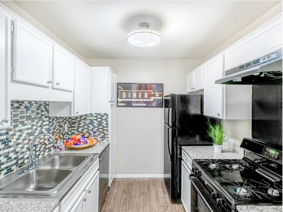 Photo - 535 Harvest Hill Rd Unit 2100