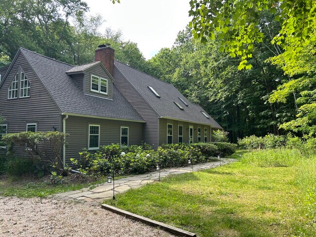Photo - 32 Revere Rd