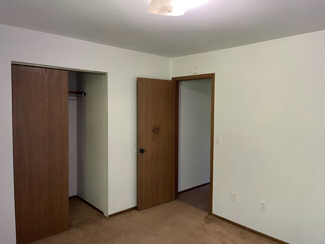 Photo - 4163 W Ridge Rd