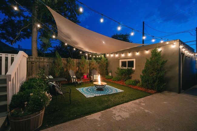 Building Photo - 821 Inca St