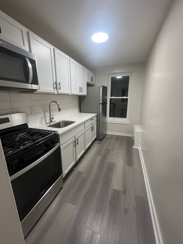 Building Photo - 676 Park Ave Rental