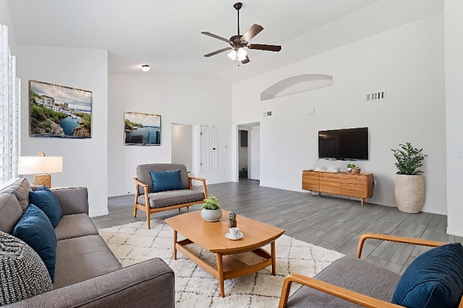 Photo - 223 Rutland Pl