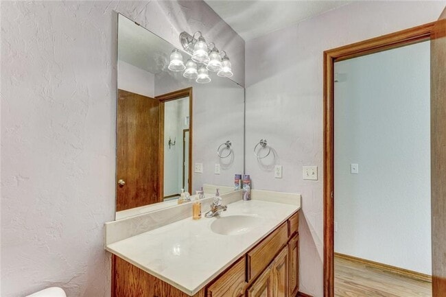 Photo - 305 Waterfront Dr