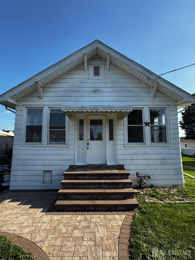 Photo - 11 S Livingston Ave Casa