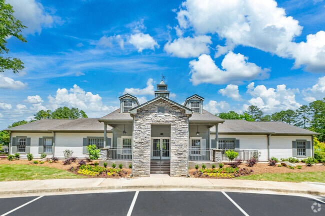 Building Photo - MAA Providence Main Rental