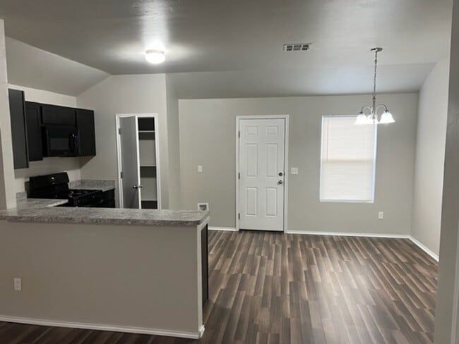 Photo - Updated Flooring and Paint - Mustang Schools