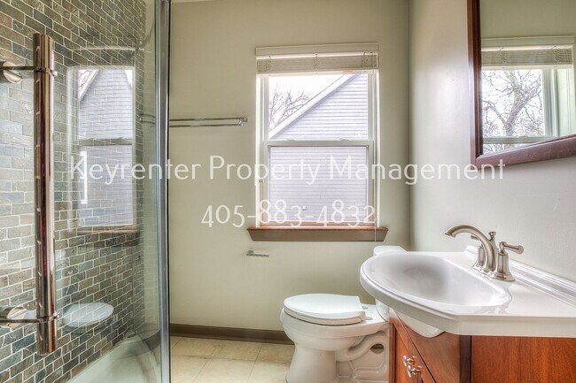 Photo - 1308 NW 16th St Unit 1