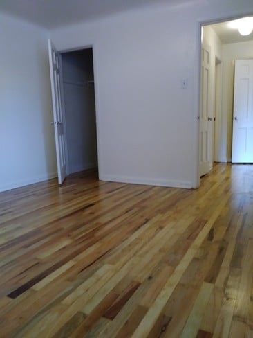 Photo - Don Edward Apartments